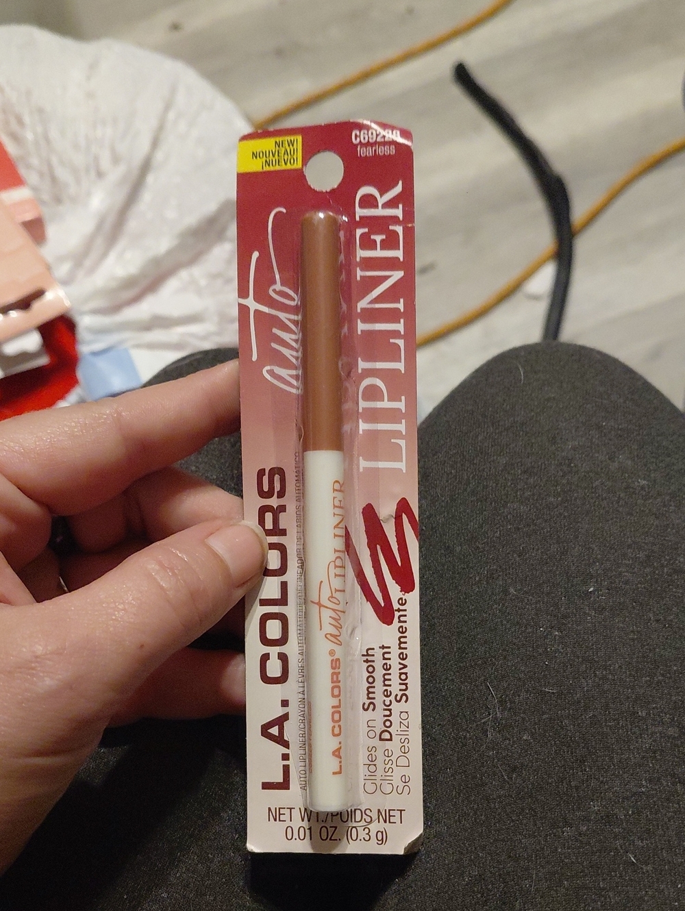 5/$10 Must Bundle L.A. COLORS Lip Liner in Fearless